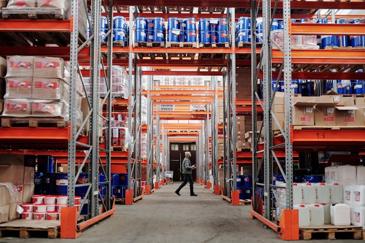 Warehouse storage facility